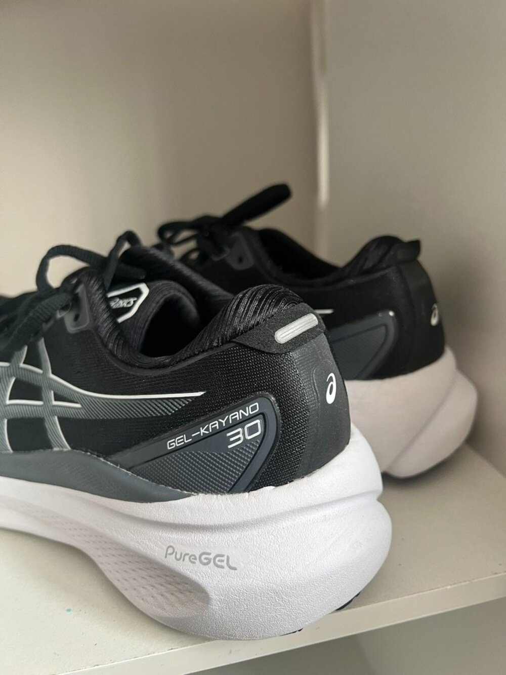 asics ff blast Men’s 8.5 gel kayano 1011b690 Black White Extra Wide No Box - Picture 4 of 9